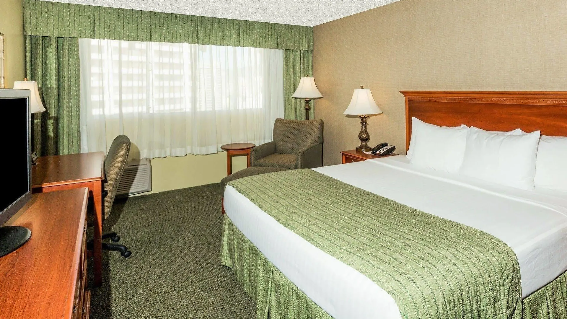 Hotel Ramada Plaza By Wyndham Waikiki Honolulu
