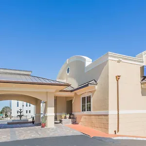 Hotel Days By Wyndham - Historic Downtown